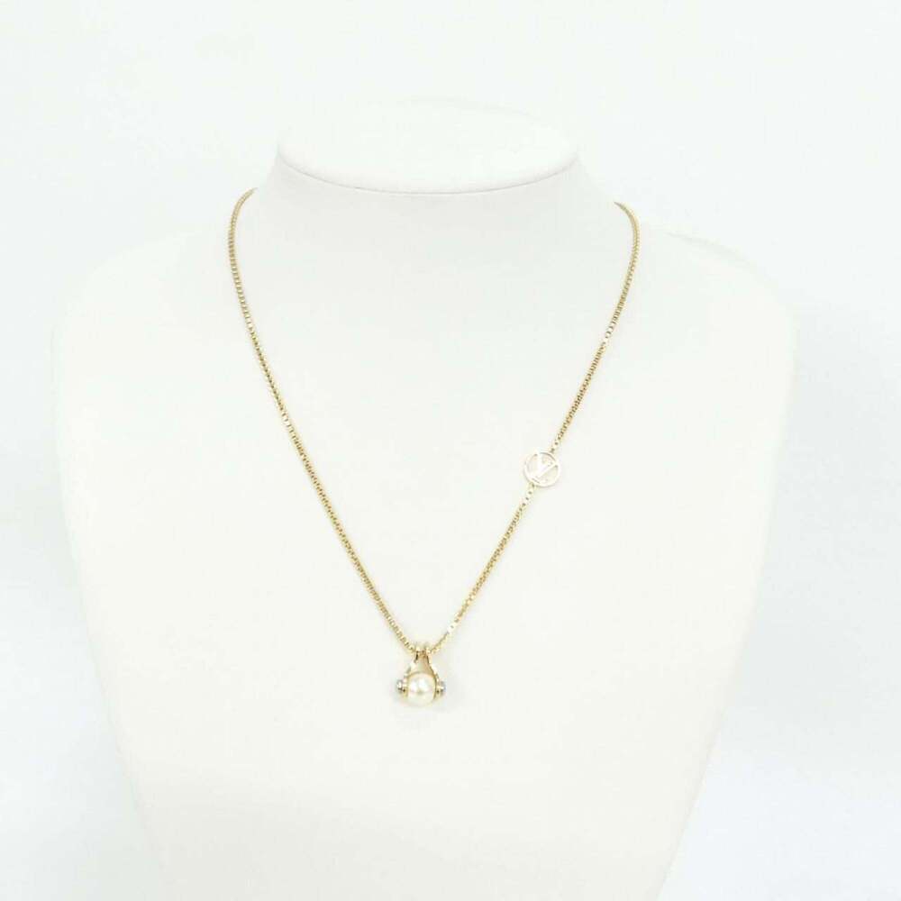 LOUIS VUITTON Gold Pearl Necklace - Picture 4 of 4